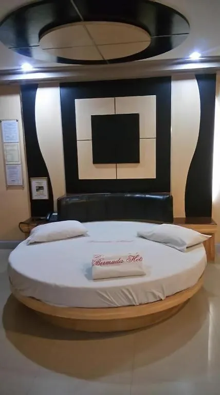 Bermuda Hotel Makati City 2*, Mandaluyong