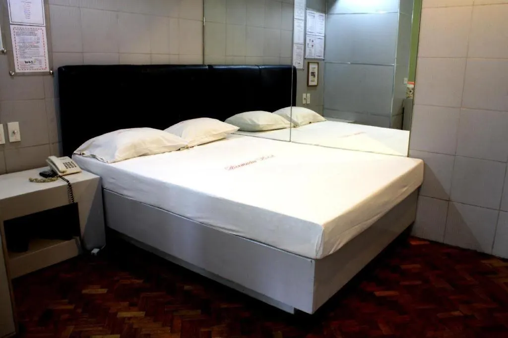 Bermuda Hotel Makati City 2*, Mandaluyong Philippines